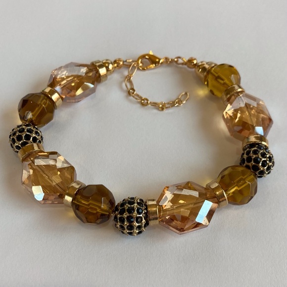 Hand Crafted Jewelry - 💰 𝕊 𝕠 𝕝 𝕕 💰 Amber Glass Beads & Gold Ball Bracelet 7"